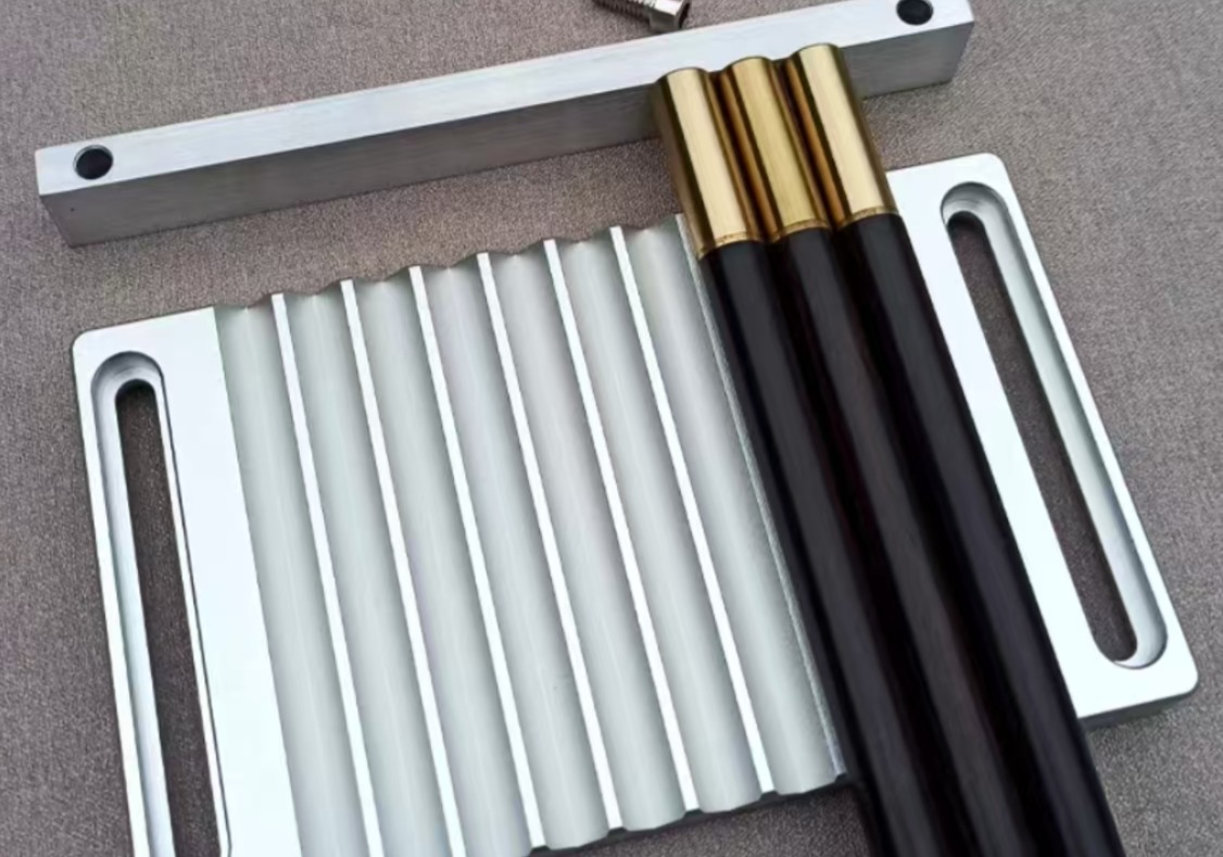 Pen hold gear accessory for Carverall laser engraver service